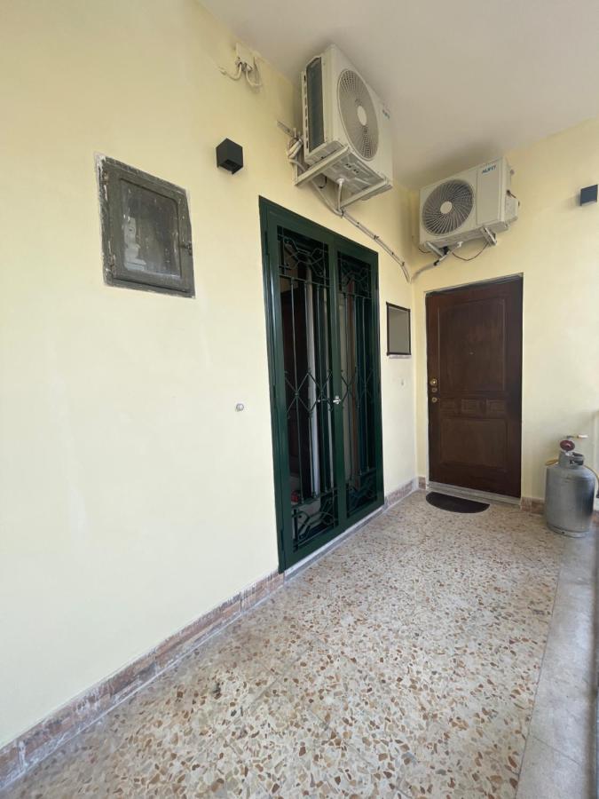Holiday-Caroline Apartment Πομπηία Εξωτερικό φωτογραφία