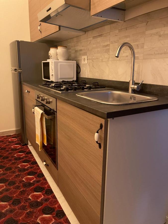 Holiday-Caroline Apartment Πομπηία Εξωτερικό φωτογραφία