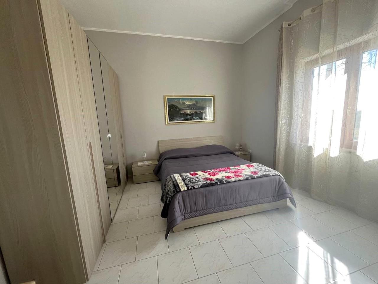 Holiday-Caroline Apartment Πομπηία Εξωτερικό φωτογραφία