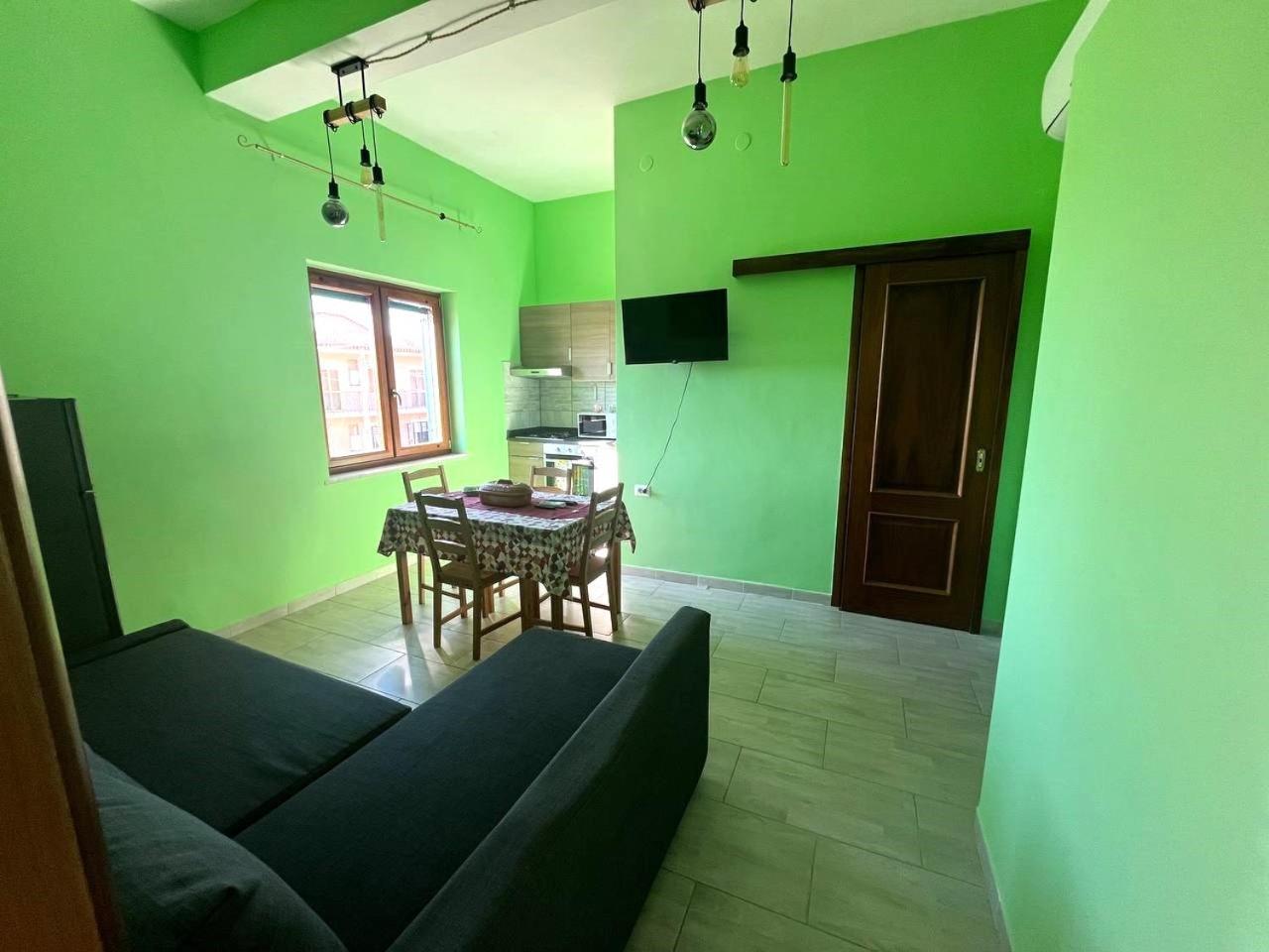 Holiday-Caroline Apartment Πομπηία Εξωτερικό φωτογραφία
