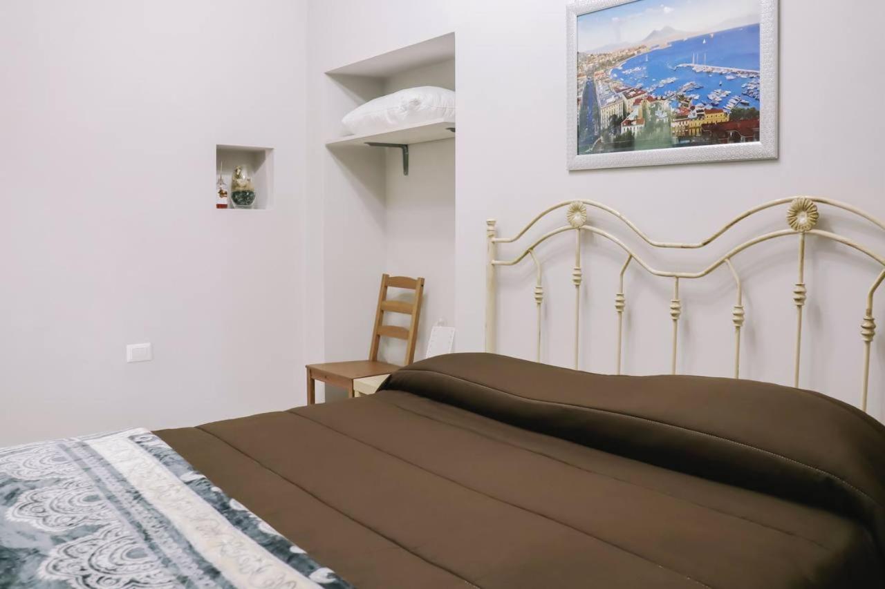 Holiday-Caroline Apartment Πομπηία Εξωτερικό φωτογραφία