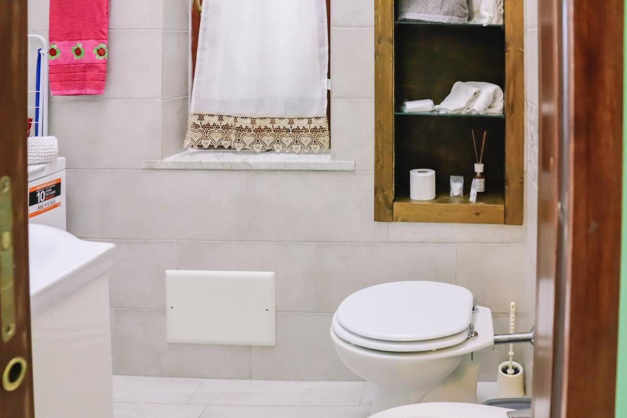 Holiday-Caroline Apartment Πομπηία Εξωτερικό φωτογραφία