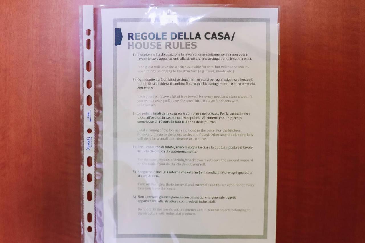 Holiday-Caroline Apartment Πομπηία Εξωτερικό φωτογραφία