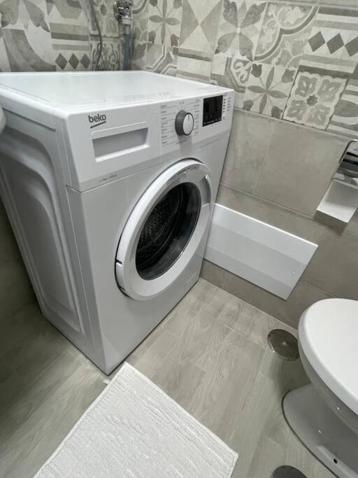 Holiday-Caroline Apartment Πομπηία Εξωτερικό φωτογραφία