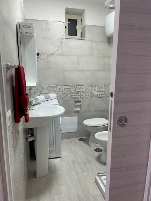 Holiday-Caroline Apartment Πομπηία Εξωτερικό φωτογραφία